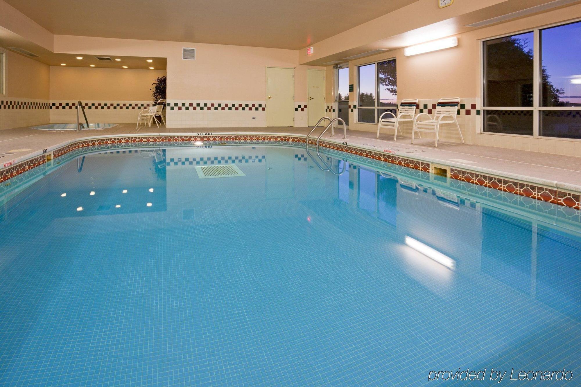 Country Inn & Suites By Radisson, Rochester, Mn Servizi foto